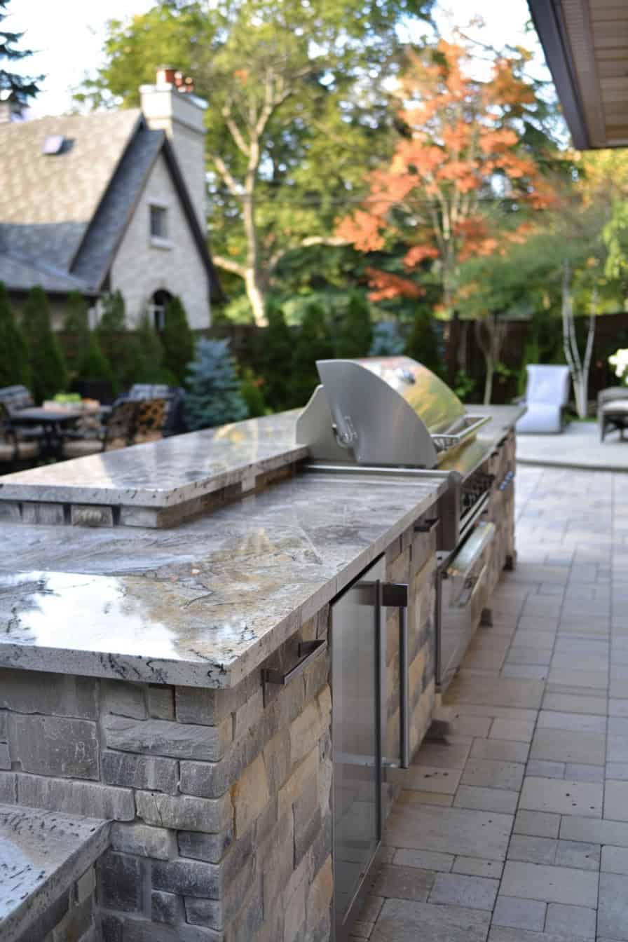 Transform Your Outdoor Space With These 20 Backyard Kitchen Ideas | The ...