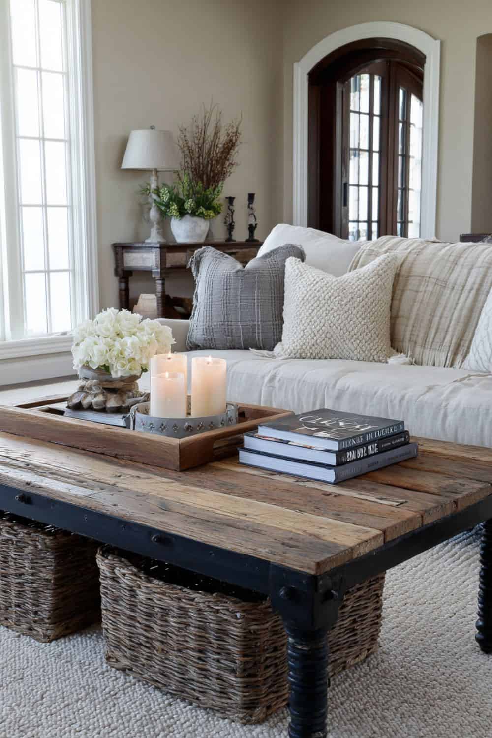 How To Style A Farmhouse Coffee Table | The Olive Branch Nest