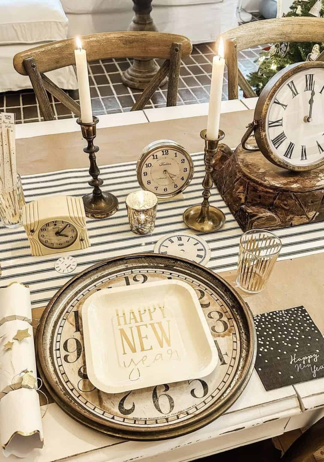 New Year's Eve Table Decor: 10 Inspiring Tablescapes For A Memorable ...